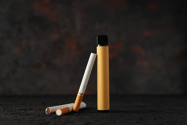 Kouření Elektronická Cigareta Koncept Moderního Kouření — Stock fotografie
