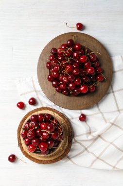 Taze yaz yemeği kavramı - lezzetli kiraz