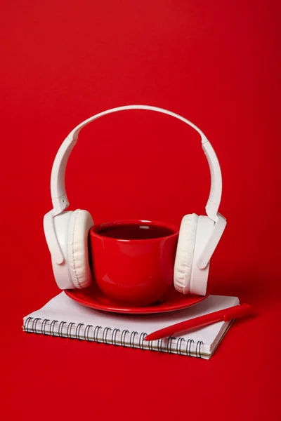 Concept Freelance Composition Hot Drink Headphones — Stock Photo, Image