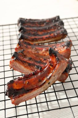 Lezzetli kızarmış yemek - ızgara pirzola, lezzetli kızarmış et