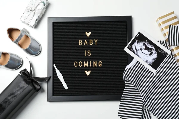 Již Brzy Baby Koncept Listovní Nástěnkou — Stock fotografie