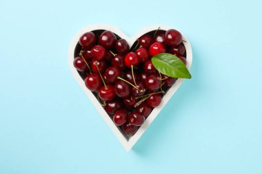 Taze yaz yemeği kavramı - lezzetli kiraz