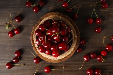 Taze yaz yemeği kavramı - lezzetli kiraz