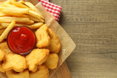Lezzetli fast food kavramı - lezzetli nuggetlar