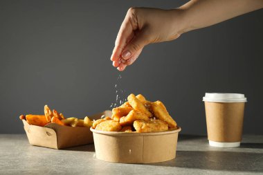 Lezzetli fast food kavramı - lezzetli nuggetlar