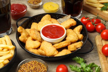 Lezzetli fast food kavramı - lezzetli nuggetlar