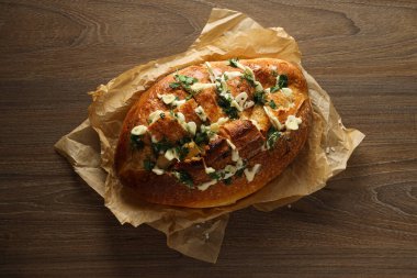 Lezzetli fırın ürünü - sarımsaklı ekmek, ev yapımı ekmek