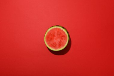 Taze ve sulu yiyecek kavramı - karpuz