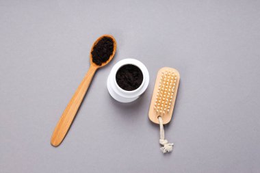 Cilt ve yüz bakımı kavramı, kahve fırçası