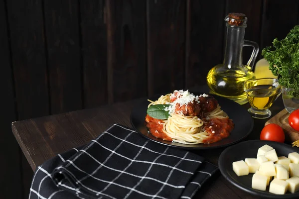 Concepto Deliciosa Comida Pasta Con Albóndigas — Foto de Stock