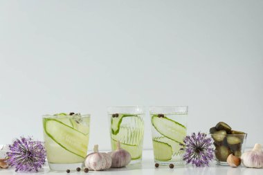 Taze yaz içeceği kavramı - tuzlu kokteyl