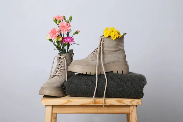 Konzept Der Verschiedenen Freizeitkleidung Und Kleidung Schuhe — Stockfoto