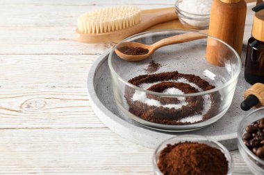 Cilt ve yüz bakımı kavramı, kahve fırçası