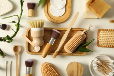 Kişisel bakım konsepti, kişisel bakım için bambu aksesuarlar.