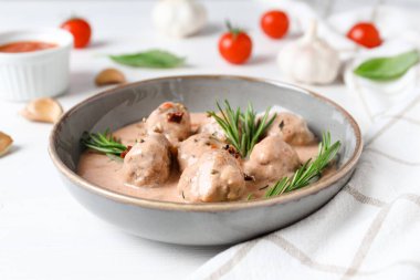 Lezzetli et yemeği ve ev yapımı yemek konsepti - köfte.