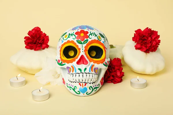 メキシコの死者の日のために頭蓋骨を塗装 — ストック写真