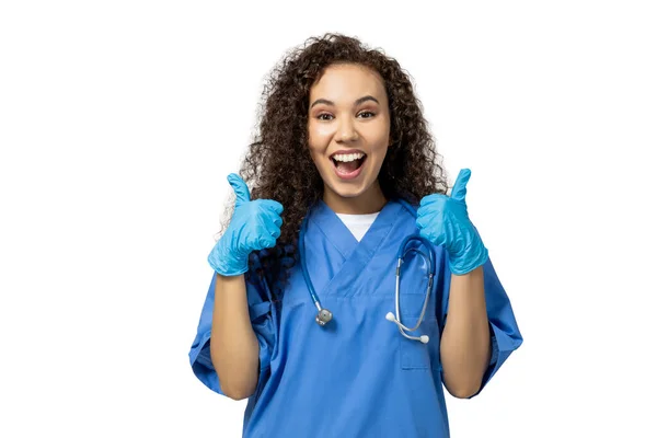 Uma Menina Uniforme Enfermeira Azul Isolada Fundo Branco — Fotografia de Stock
