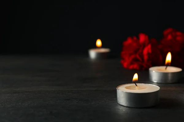 悲伤与悲伤的概念 悲伤的蜡烛 — 图库照片