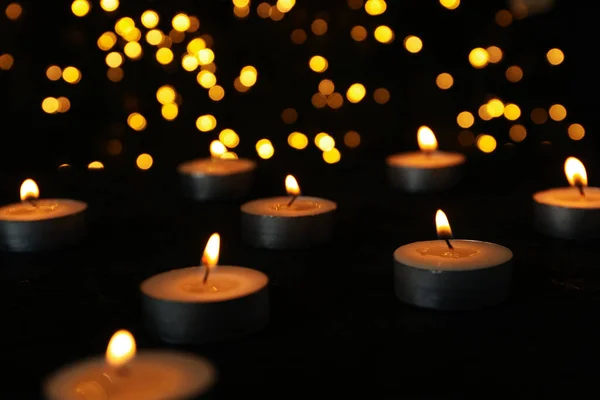 悲伤与悲伤的概念 悲伤的蜡烛 — 图库照片
