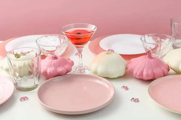 Table Setting Halloween White Pink Tones — Stock Photo, Image
