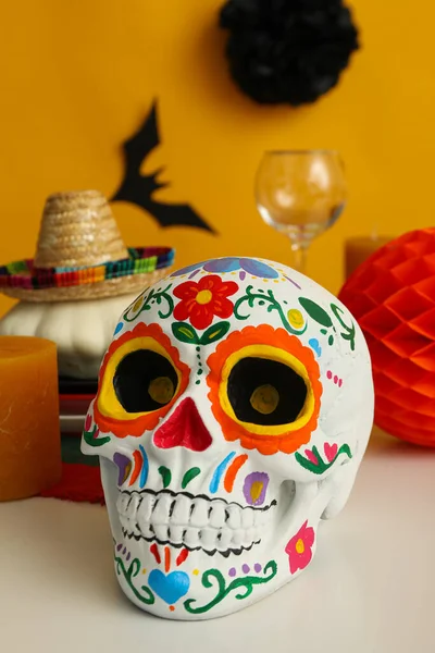 Meksykański Styl Halloween Stół Ustawienie Gitarą Kapeluszem — Zdjęcie stockowe