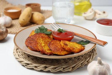 Lezzetli yemek konsepti. Lezzetli patates kızartması.