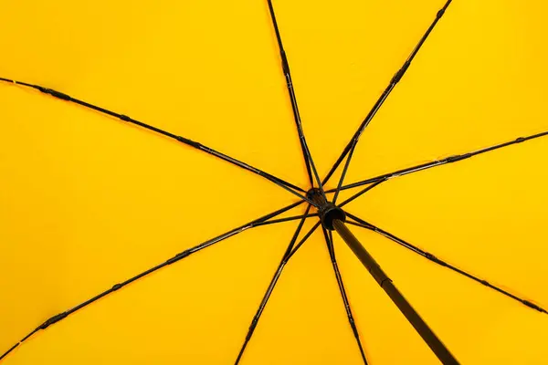 Yağmurlu Havanın Ana Özelliği Şemsiye — Stok fotoğraf