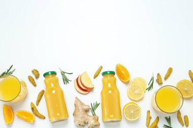 Sağlıklı sıvı kavramı - zencefilli zerdeçal içeceği