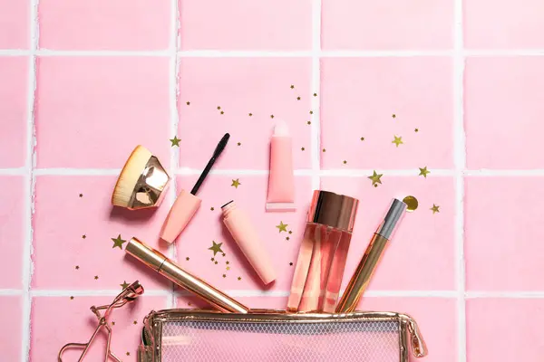 Women Makeup Bag Pink Makeup Accessories — Stock Photo, Image