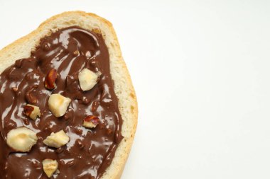 Çikolata ezmeli ekmek - lezzetli kahvaltı ya da sabah yemeği