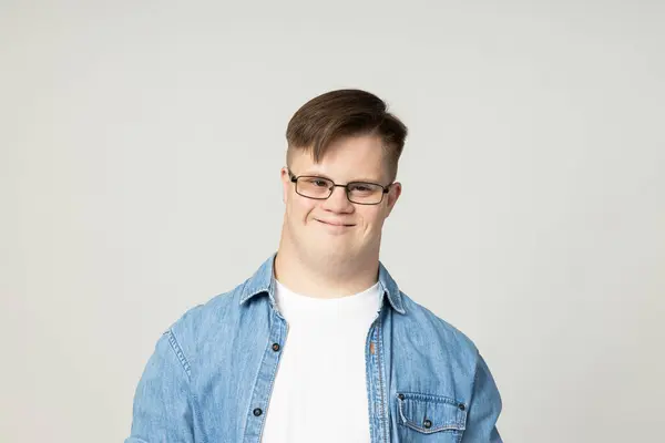 Smiling Young Man Cerebral Palsy Glasses Jeans White Shirt Poses — Stock Photo, Image