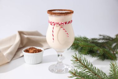 Eggnog, Noel içeceği, Noel tatili için geleneksel içecek.