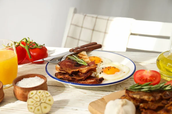 Petit Déjeuner Savoureux Délicieux Concept Aliments Base Viande Bacon Frit — Photo