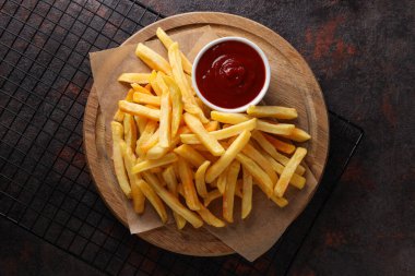 Kızarmış patates, fast food konsepti, abur cubur.