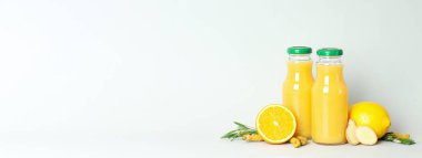 Sağlıklı sıvı kavramı - zencefilli zerdeçal içeceği