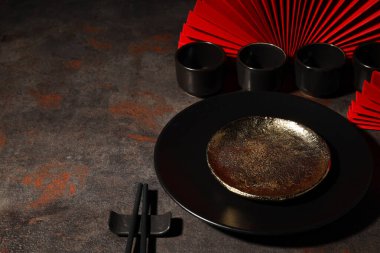 Dünya konseptinde farklı hizmet - Çin servisi veya Çin sofrası kurulumu