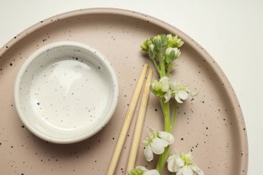 Dünya konseptinde farklı hizmet - Çin servisi veya Çin sofrası kurulumu