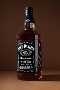 Odessa, Ukrayna, 03.11.2022: Alkol içeceği kavramı - Jack Daniels