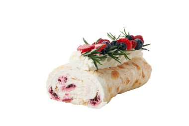 Kremalı pasta, lezzetli ve lezzetli yemek kavramı, beyaz arka planda izole edilmiş.