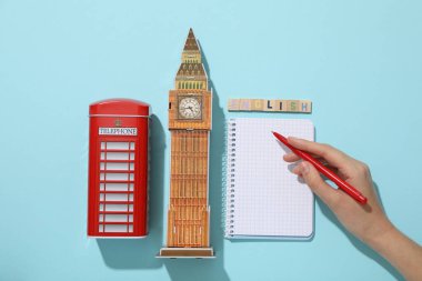 Not defteri, Big Ben ve mavi arka planda 