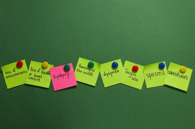 Kağıt üzerinde epilepsi belirtileri