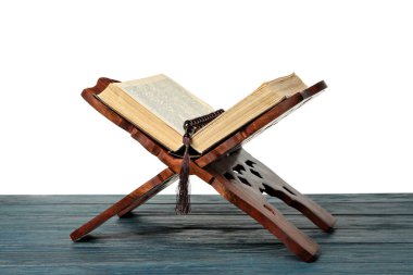 PNG, Ramazan, Kutsal Müslüman ayı kavramı, beyaz arka planda izole edilmiş.