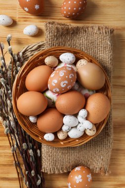 Bahar tatili - Paskalya, söğütle Paskalya konsepti