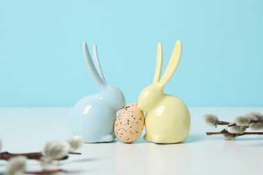 Bahar tatili - Paskalya, söğütle Paskalya konsepti