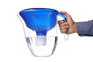 PNG, mavi kapaklı su filtresi, beyaz arkaplanda izole edilmiş.