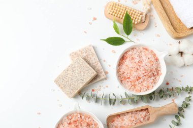 Deniz tuzu, kaplıca ve kişisel bakım kavramı