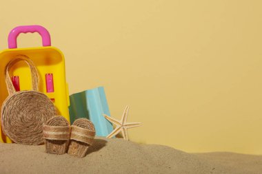 Yazlık eşyalar, yaz tatili konsepti..