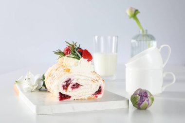 Kremalı pasta, lezzetli ve lezzetli yemek kavramı.