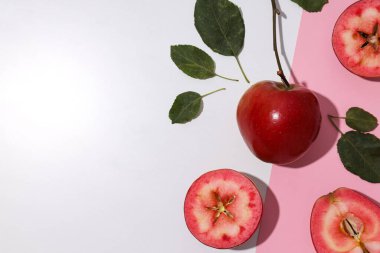 Kırmızı elmalar, taze ve sağlıklı yiyecek kavramı.