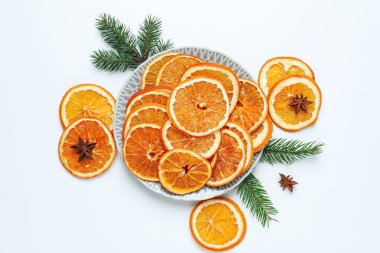 Kurutulmuş portakal, lezzetli kurutulmuş meyve konsepti.